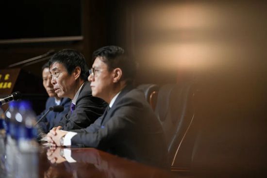 国产成人精品免费视频